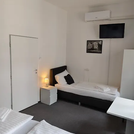 Bily Konicek ホテル 3*