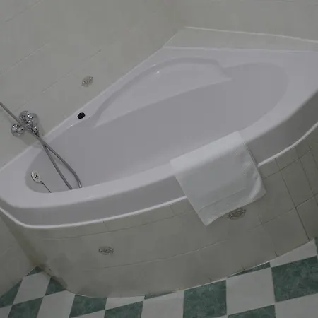 Bily Konicek Hotell