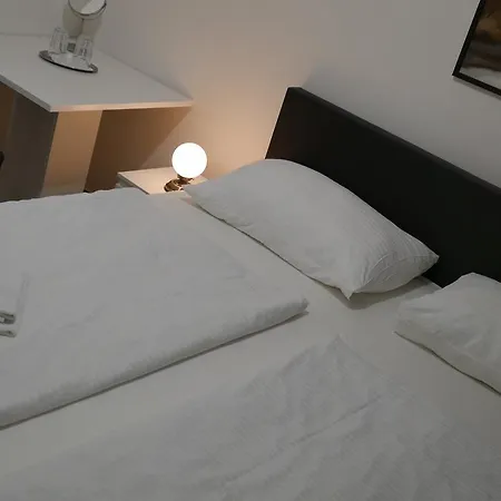 Bílý Koníček 3* Třeboň