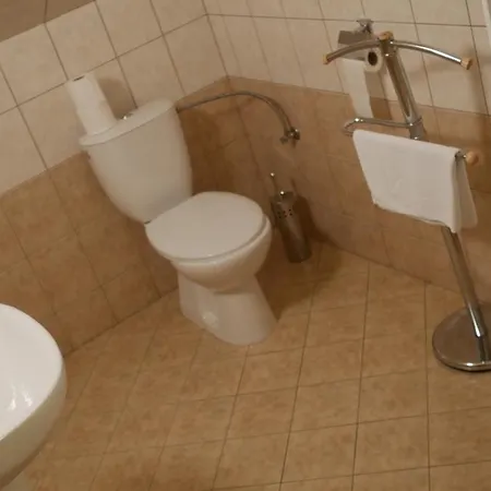 Bily Konicek ホテル トレボン