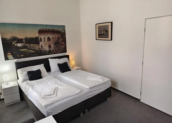 Bily Konicek 3* Trzeboń