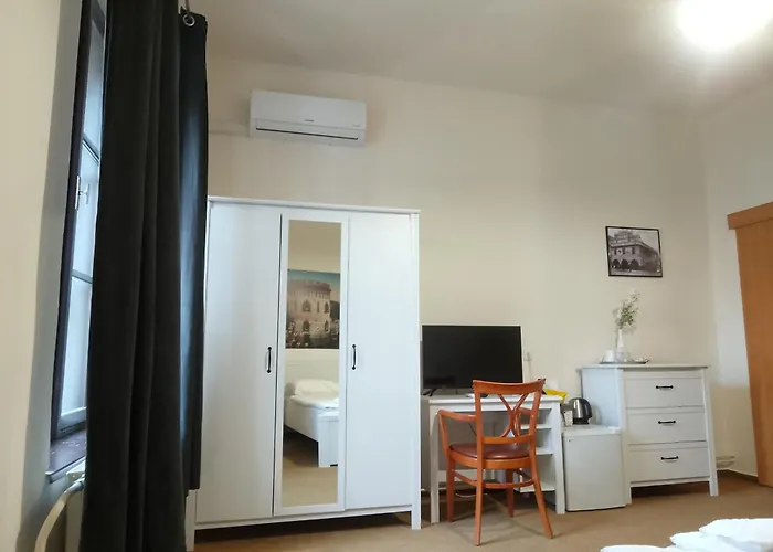 Bily Konicek Hotel 3*